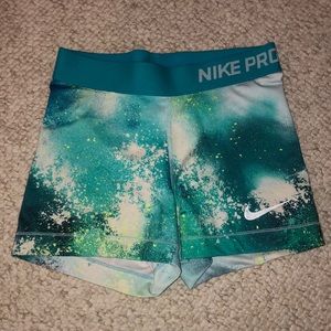 Nike pros